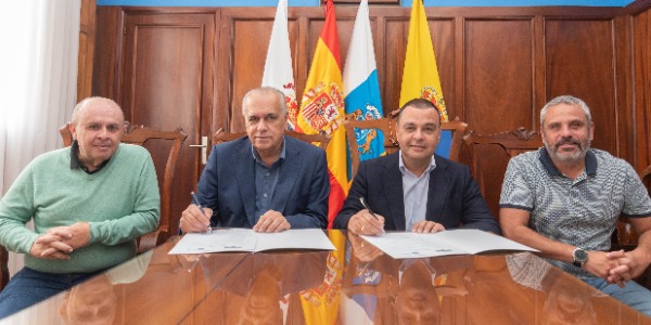 Firma del acuerdo de colaboración Firma del acuerdo de colaboración
