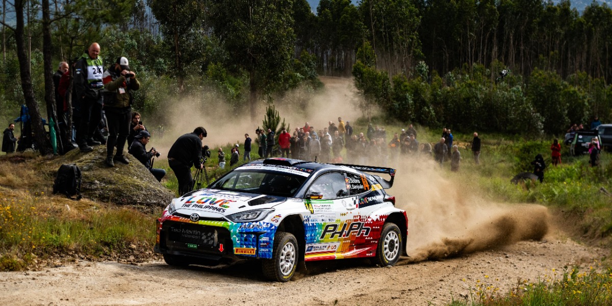 Jan Solans y Rodrigo Sanjuán en acción