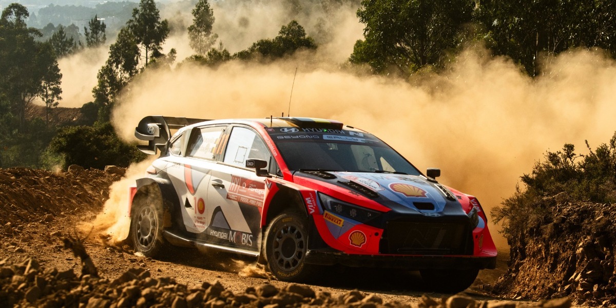 Thierry Neuville en el Rally de Portugal