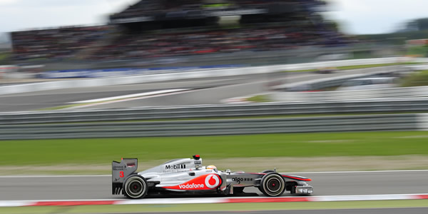 Segunda victoria de la temporada para el piloto inglés Segunda victoria de la temporada para el piloto inglés