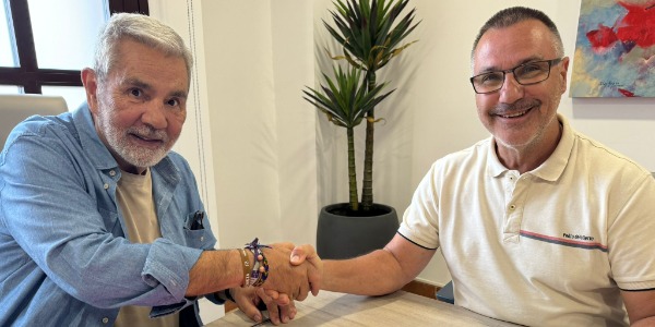 Momento de firma del convenio