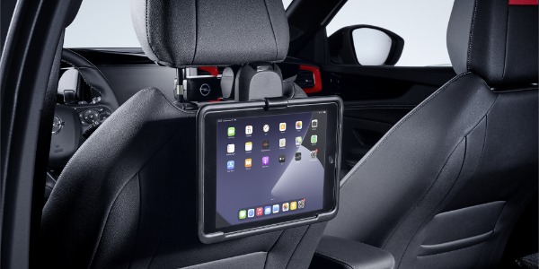 Accesorio Fiat junto a Mopar