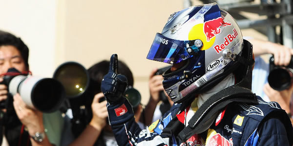 Vettel se aleja todavía más en el Mundial