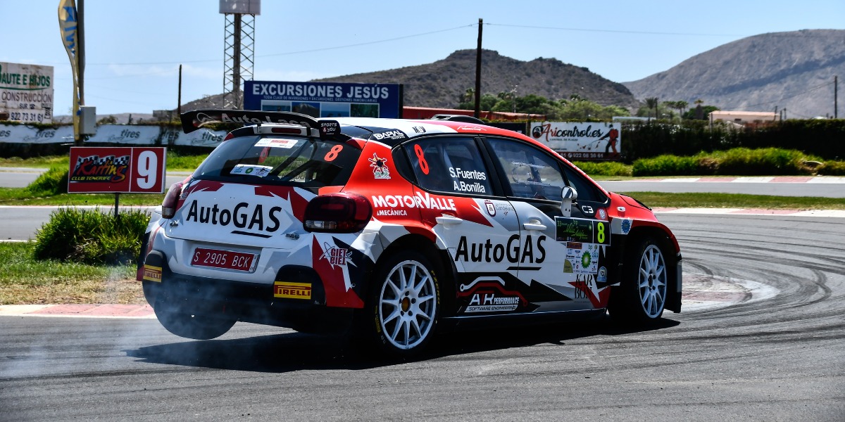 Sergio Fuentes y Ariday Bonilla
