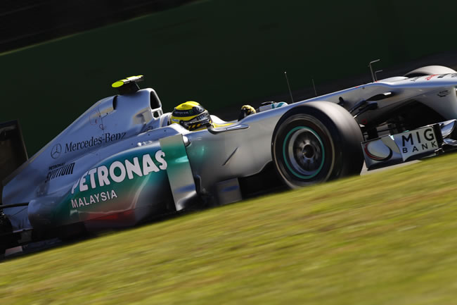 Gran actuación del alemán en GP de Italia