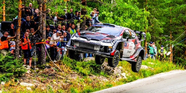 Kalle Rovanperä en acción