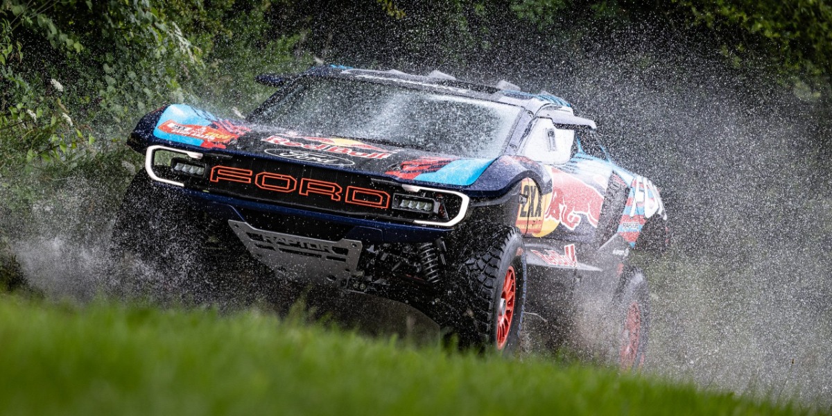 Carlos Sainz habla sobre los secretos del Dakar