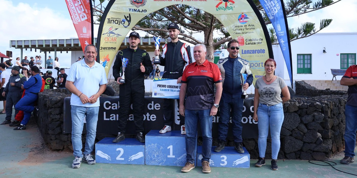Momento de entrega de premios