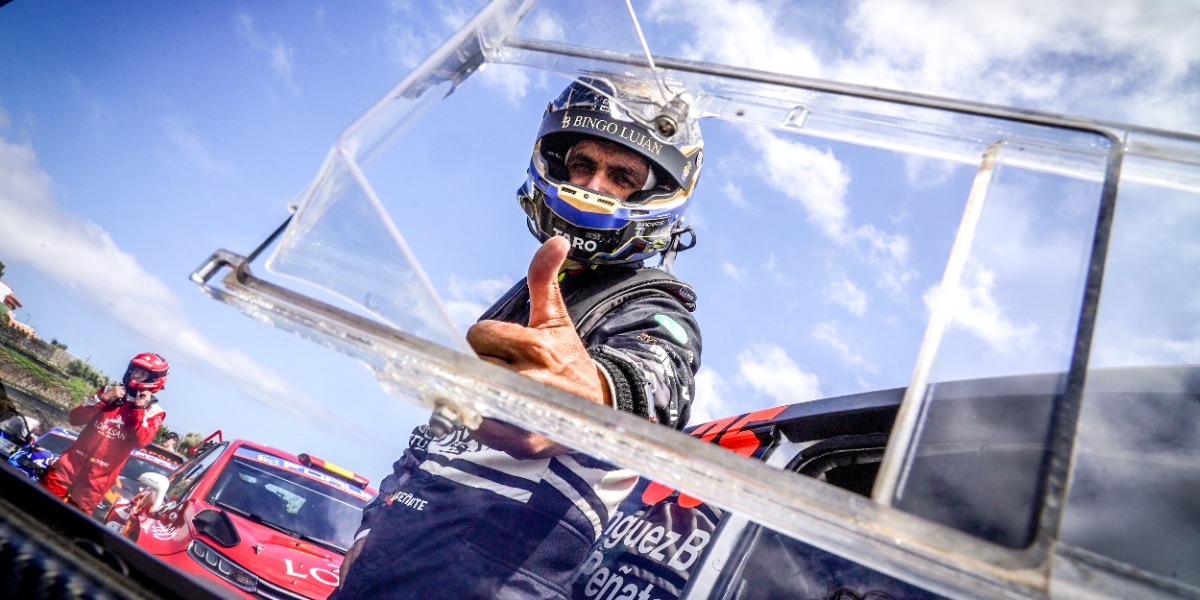 El copiloto grancanario Rogelio Peñate