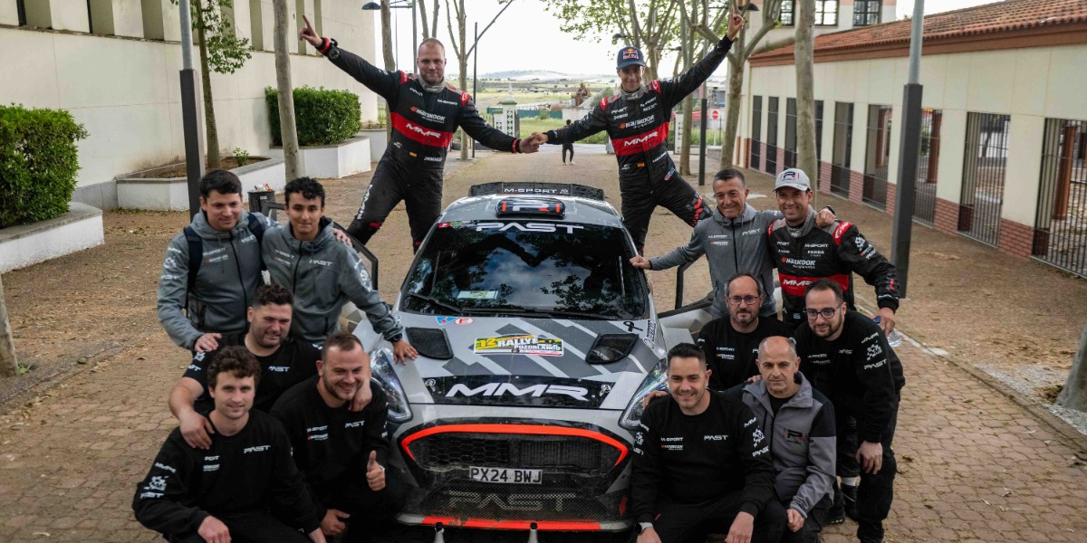 Celebración con el equipo
