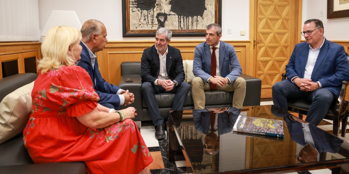 Encuentro con el Presidente del Gobierno de Canarias