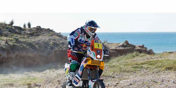 Marc Coma, líder tras la segunda etapa. Fotografía de Dutch Dakar Press Team Marc Coma, líder tras la segunda etapa. Fotografía de Dutch Dakar Press Team