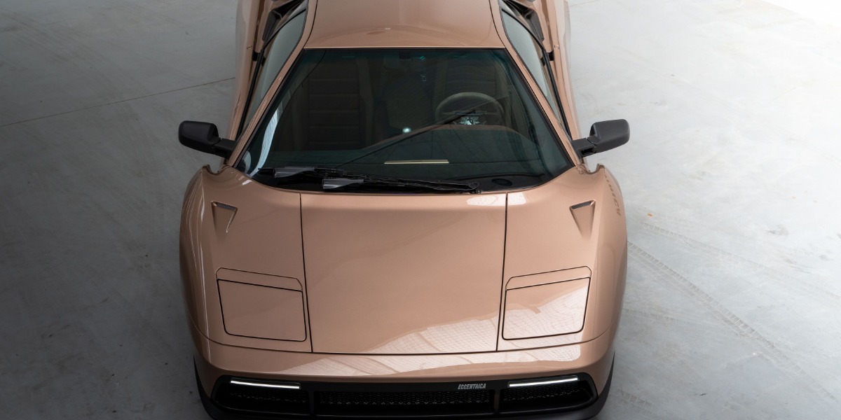 V12 Restomod de Eccentrica