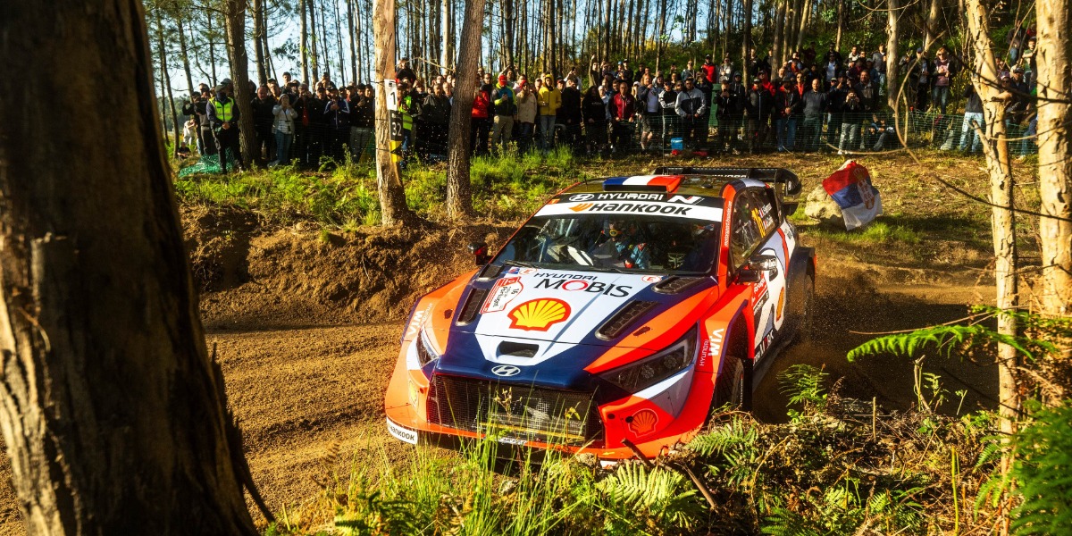 Adrien Fourmaux / Alexandre Coria