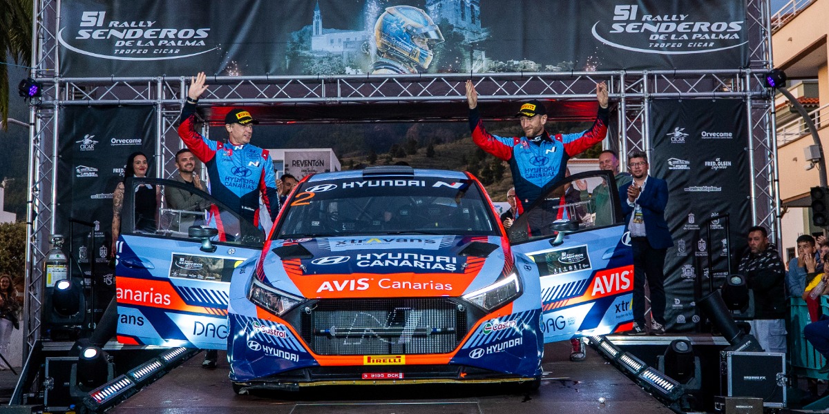 Yury Kulikov y Alexey Lukyanuk Yury Kulikov y Alexey Lukyanuk