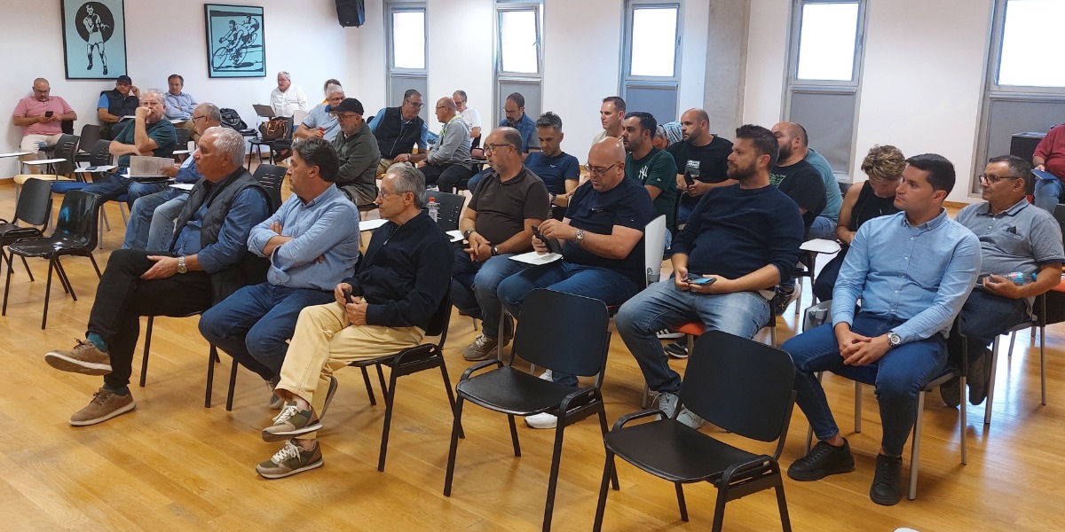 Asistentes a la Asamblea