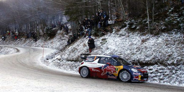 Sebastien Loeb sigue siendo el líder del Rally de Montecarlo WRC 2012 Sebastien Loeb sigue siendo el líder del Rally de Montecarlo WRC 2012
