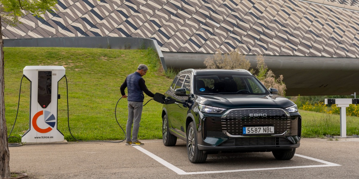 Sistema híbrido enchufable de EBRO