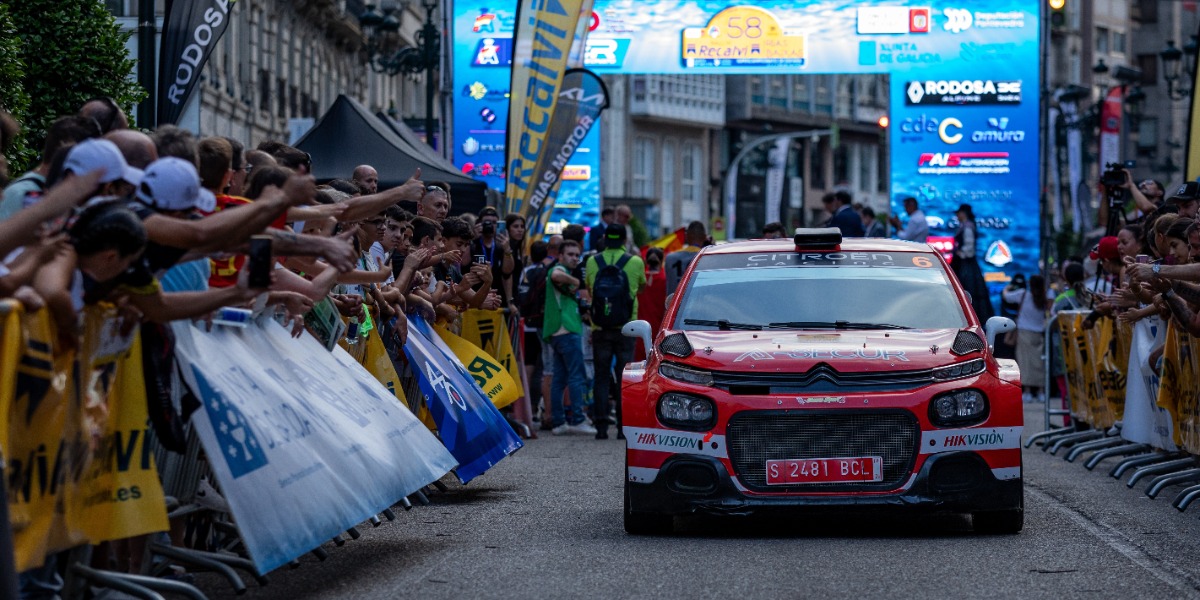 Ceremonia de salida del Rallye Rías Baixas 2025 Ceremonia de salida del Rallye Rías Baixas 2025