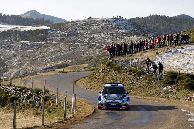 Peter Solberg en tercera posicion