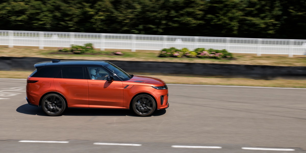 Defender, Jaguar, Range Rover y Discovery han visitado el Goodwood Festival of Speed de 2025
