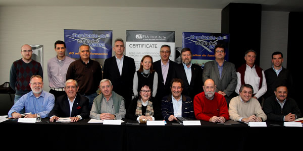 La formación, meta de la R. F. E. de A.
