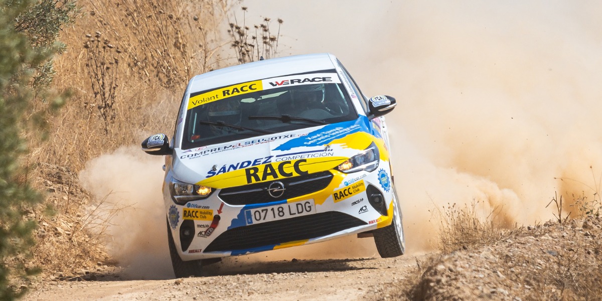 Kilian Santana y Isaac Pujol (Opel Corsa)