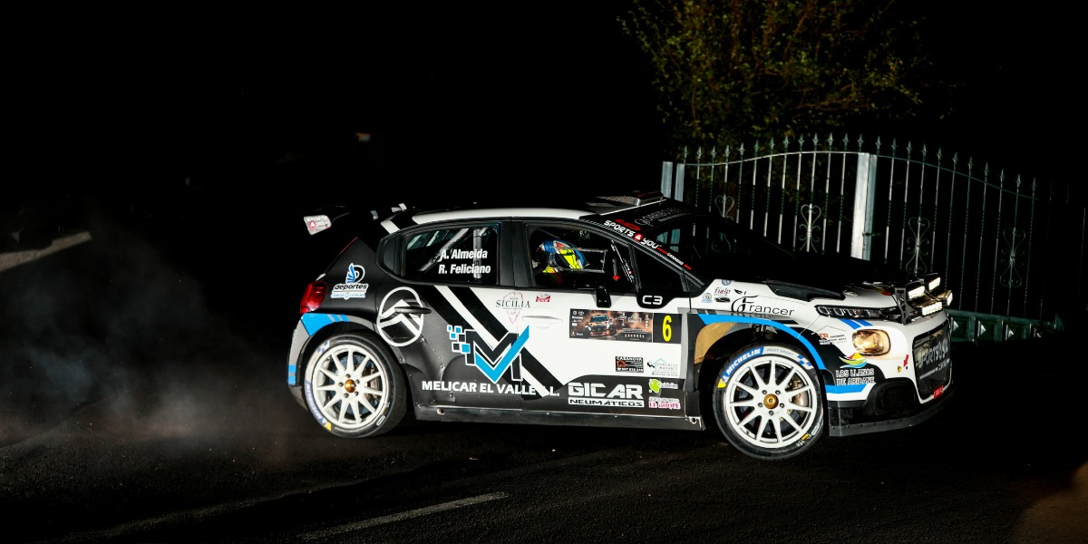 Ayoze Almeida y Rubén Feliciano (Citroën C3)