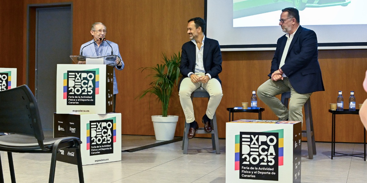 Miguel Ángel Domínguez en la presentación