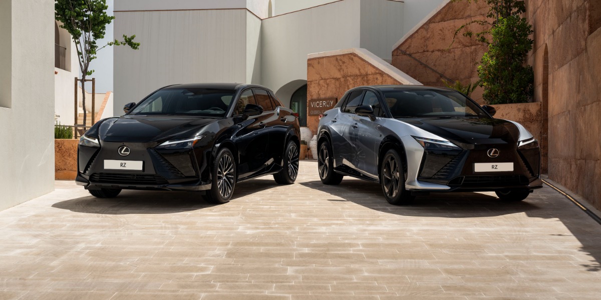 Lexus RZ 550e F SPORT