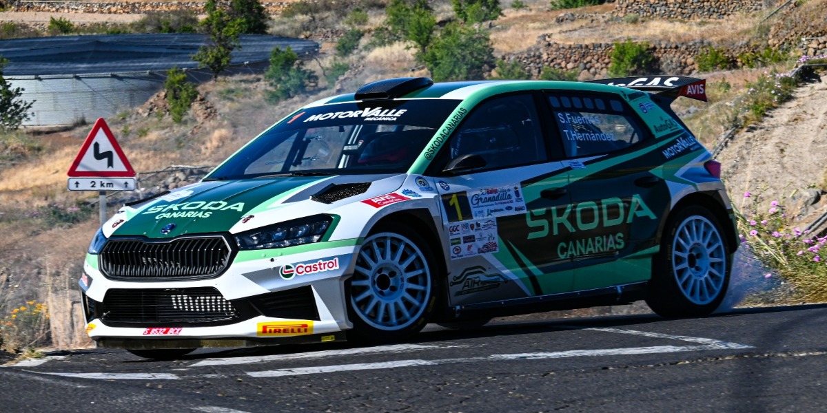 Sergio Fuentes y Teco Hernández (Skoda Fabia RS Rally2)