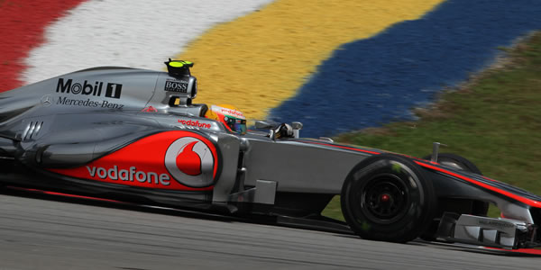 Hamilton, líder en ambas sesiones del día de hoy Hamilton, líder en ambas sesiones del día de hoy