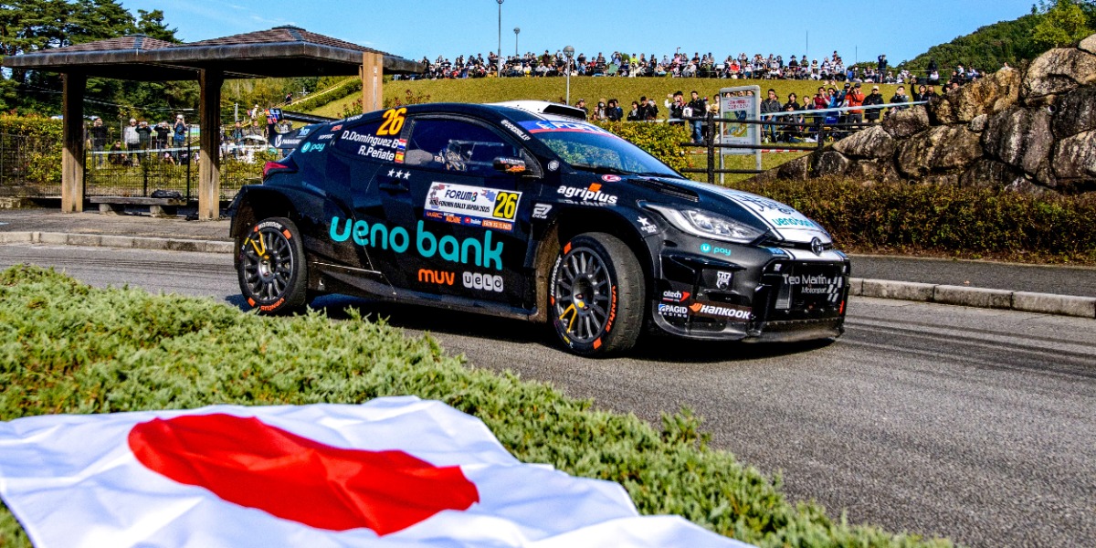 Diego Domínguez y Rogelio Peñate en el Rally de Japón