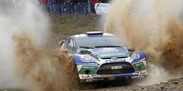Tripleta para Ford en Portugal