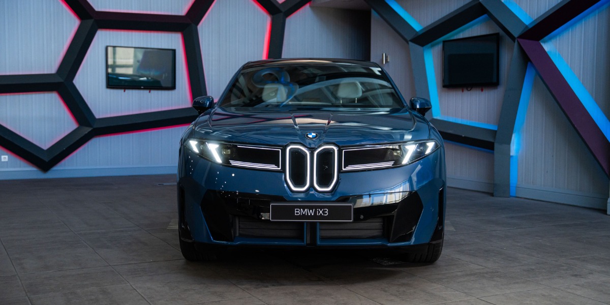 BMW iX3 