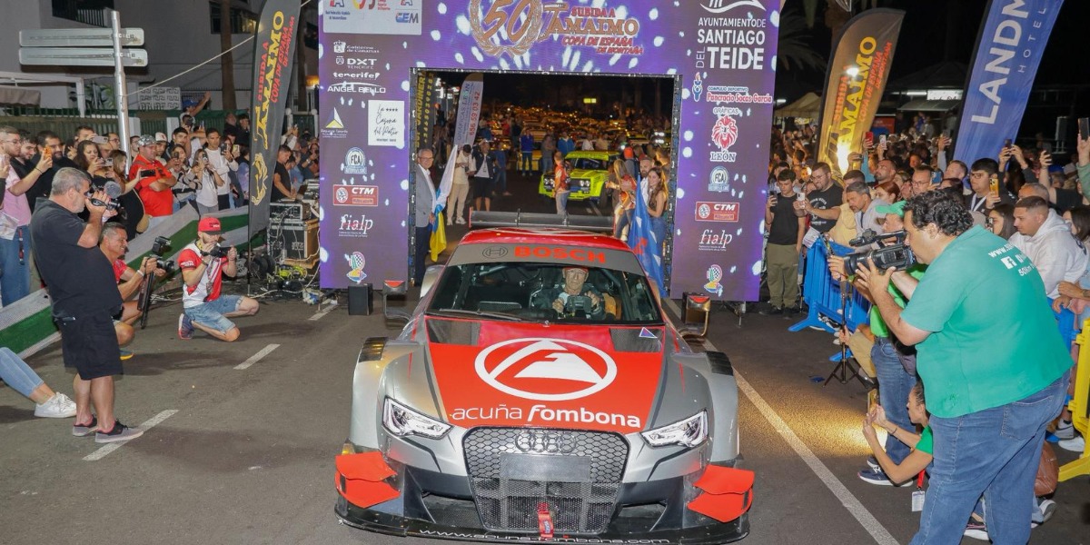 Momento de la ceremonia de salida