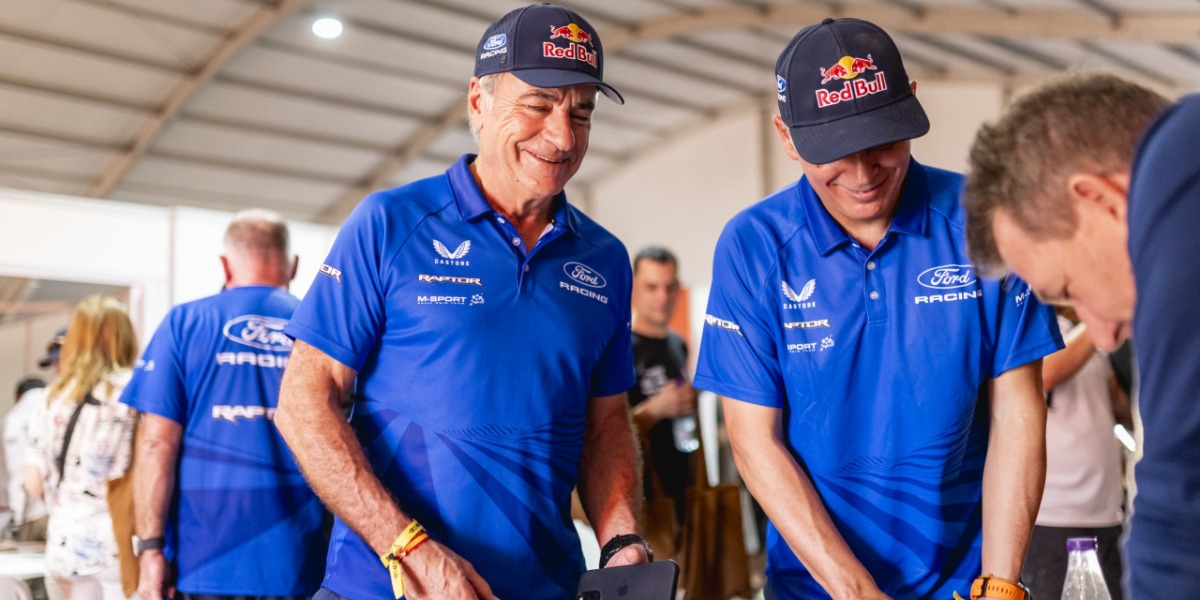 Carlos Sainz y Lucas Cruz