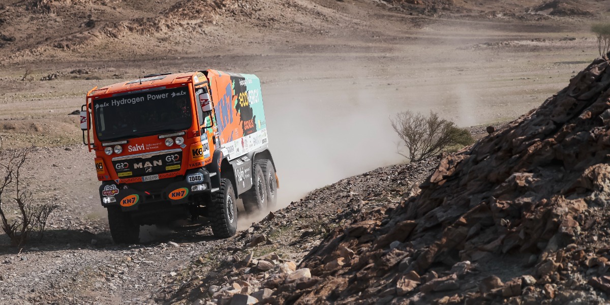El KH-7 ECOVERGY Team en el Rally Dakar