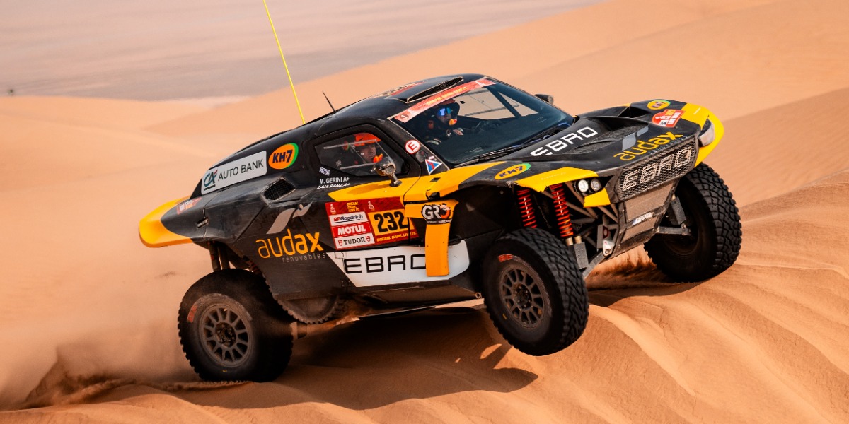 Laia Sanz y Maurizio Gerini con el EBRO s800 XRR