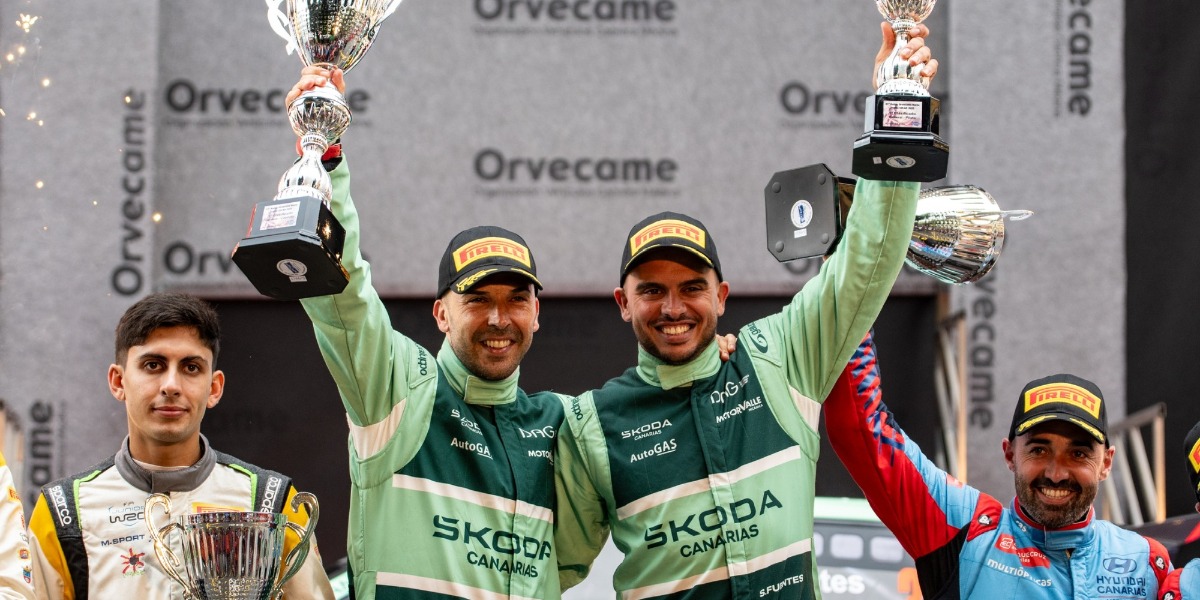 Sergio Fuentes en podio de temporada 2025