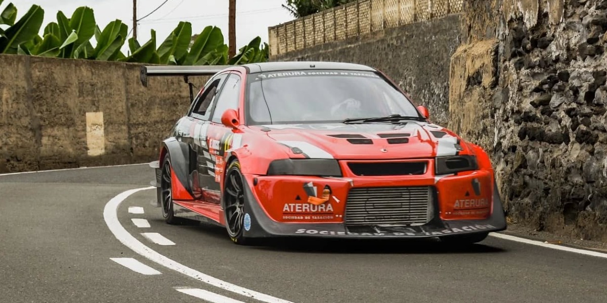 Mitsubishi Lancer Evo V