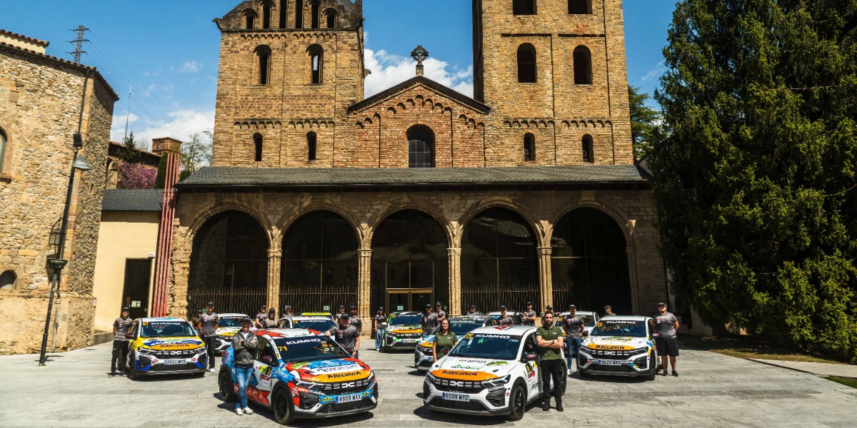 Participantes de la Sandero Eco Cup Spain