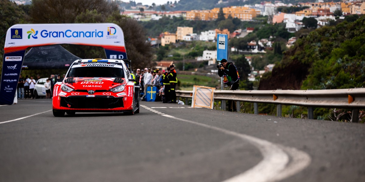 Oliver Solberg / Elliott Edmondson (Toyota GR Yaris Rally1)