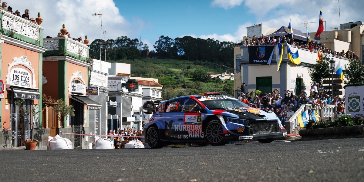 Dani Sordo - Cándido Carrera (Hyundai i20N Rally1)