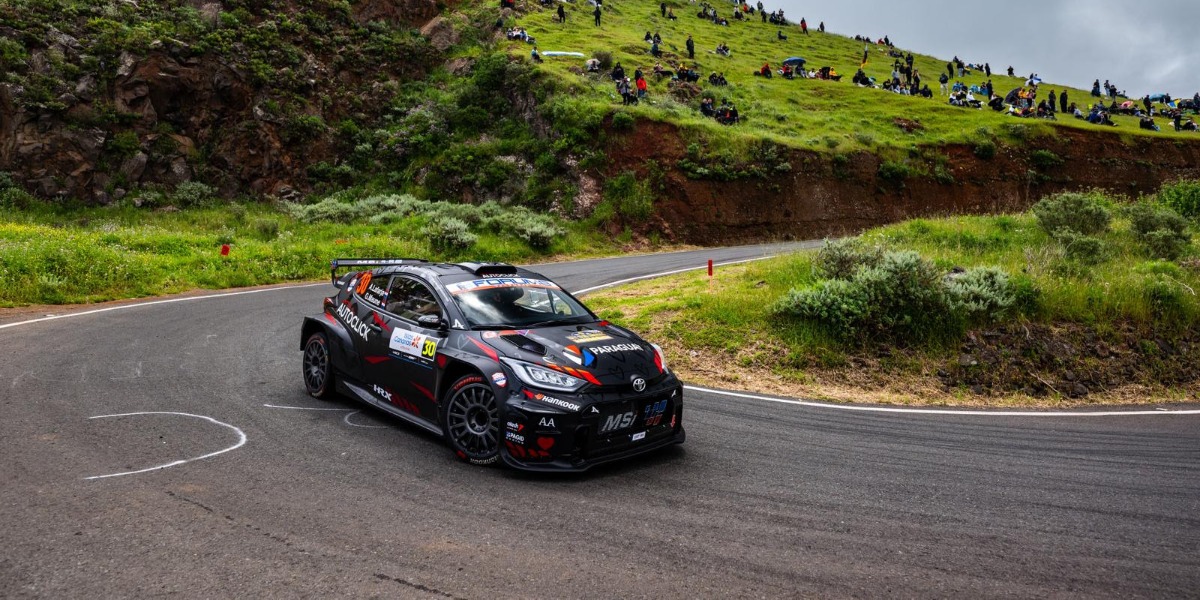 Andrea Lafarja y Germán Maune en pleno tramo