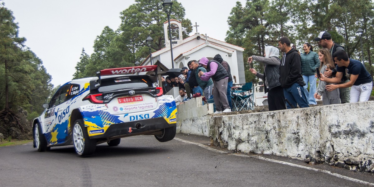 Enrique Cruz y Yeray Mujica (Toyota GR Yaris Rally2)