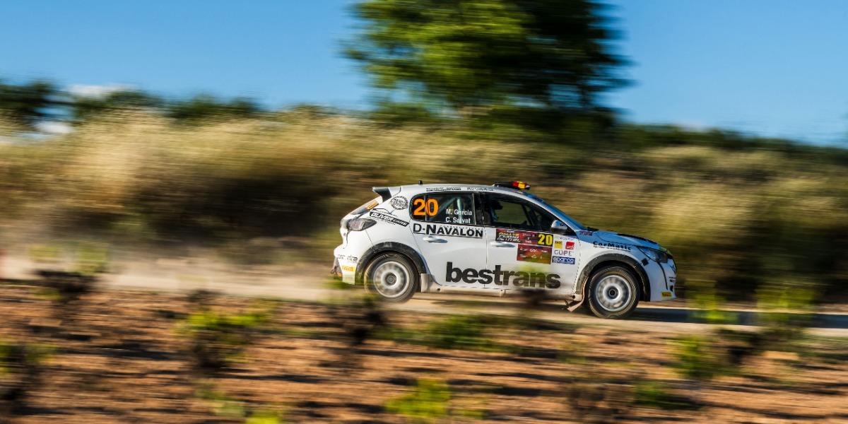 Miguel García / Carla Salvat (PEUGEOT 208 Rally4)