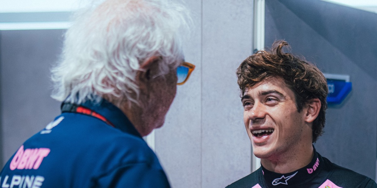 Franco Colapinto junto a Flavio Briatore - Foto: Alpine F1 Team