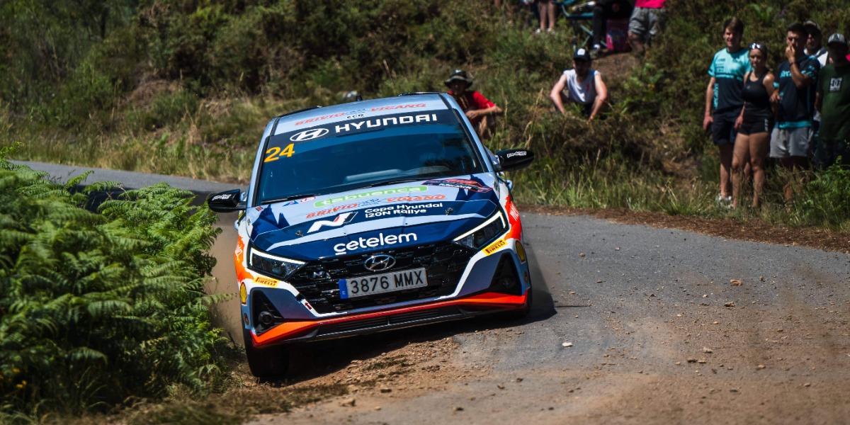 Adrián Vázquez / Manuel Estévez (Hyundai i20N N3)