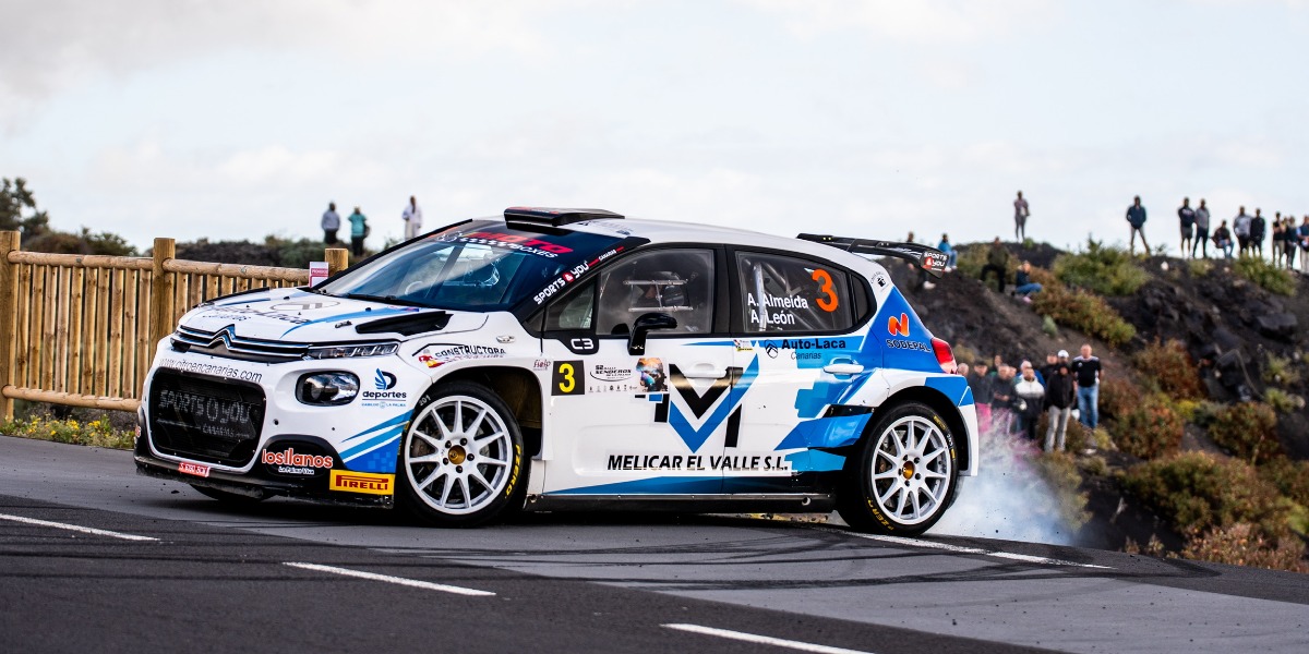 Ayoze Almeida y Alberto León (Citroën C3 Rally2)